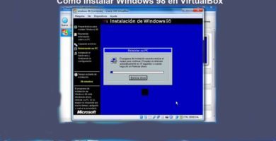 En este post te enseñaremos a cómo instalar Windows 98, un sistema muy antiguo de Microsoft en una máquina virtual, usando VirtualBox. ¡ENTRA!