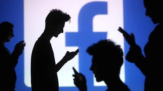 En este post te enseñaremos la evolución de Facebook, la red social más grande del mundo, desde su nacimiento en 2004, a la época actual. ¡ENTRA!