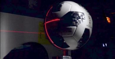 ¿Cómo ha mejorado el balón del Mundial de Rusia 2018 en comparación con los anteriores? En este post te diremos cuál es la tecnología detrás del Telstar 18.